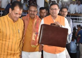 सियासत : सीएम धामी ने सदन में पेश किया 21 हजार 116 करोड़ 81 लाख 44 हजार का लेखानुदान