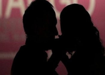 सनसनीखेज :  एड्स पीड़ित चाची ने नाबालिग भतीजे के साथ बनाए अवैध संबंध। मुकदमा दर्ज।