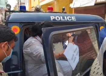 बिग ब्रेकिंग: युवती रह रही थी बेटी संग,पति ने लगाया बेटे संग भागने का आरोप