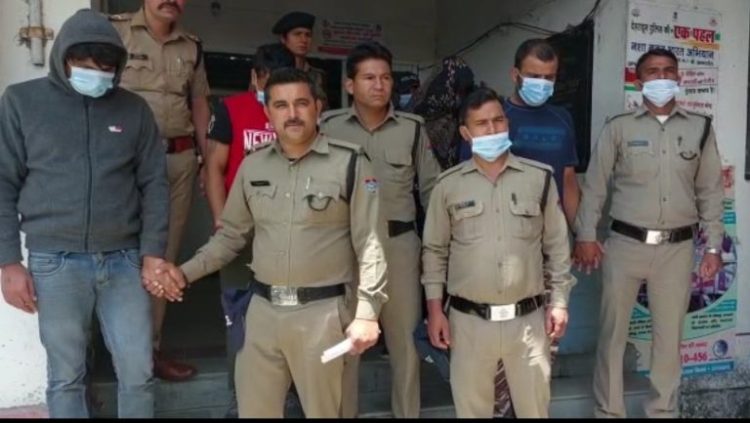 शर्मनाक: मसूरी में पुलिस ने किया सेक्स रैकेट का भंडाफोड़