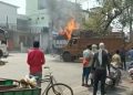 बड़ी खबर: खडे ट्रक मे लगी आग मची हड़कंप