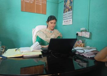 बड़ी खबर:  चाबुक चला तो लोगों ने किया राशनकार्ड सरेंडर। 254 परिवार ने किए जमा राशनकार्ड