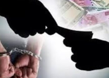 बिग ब्रेकिंग: रिश्वत लेते हुए कानूनगो रंगे हाथ गिरफ्तार