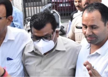 बड़ी खबर:  IAS राम विलास यादव जेल में रहते हुए रिटायर