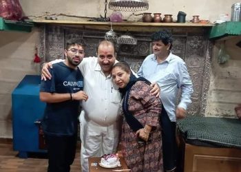 बड़ी खबर: महासू देवता मंदिर के गर्भ गृह में मनाया गया जन्मदिन पर जनता में भारी आक्रोश