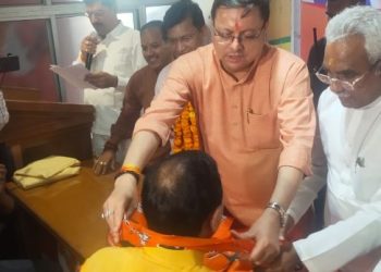 बिग ब्रेकिंग:-पंचायत चुनाव से पहले हरिद्वार में भाजपा की बड़ी सेंधमारी