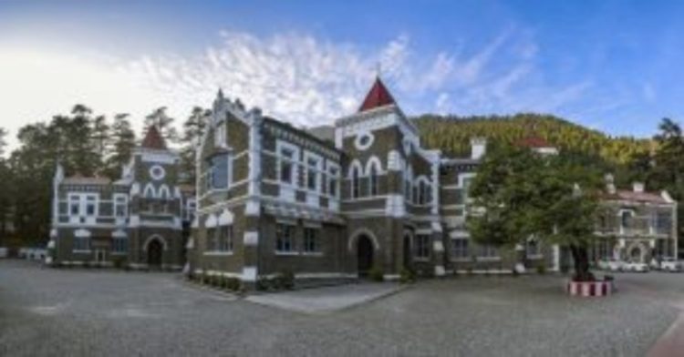 बड़ी खबर: हाईकोर्ट ने हटाई एलटी भर्ती पर लगी रोक