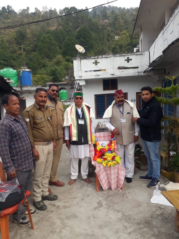 पूर्व सीएम त्रिवेंद्र रावत एवं प्रमुख सचिव ओमप्रकाश ने करी आंदोलनकारियों की अवहेलना: हयात सिंह