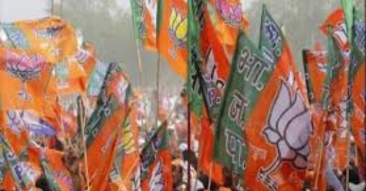 हलचल: सरकार मे बड़ी तैयारी, गिर सकती है कुछ मंत्रियों पर गाज