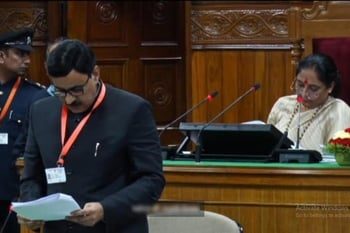 बड़ी खबर: सदन की गरिमा बनाए रखने के लिए विधानसभा अध्यक्ष ने सभी दलों से की अपील