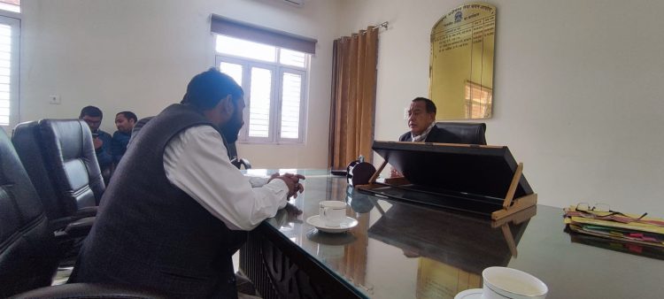 लंबित मामलों पर कार्रवाई करे आयोग : उक्रांद