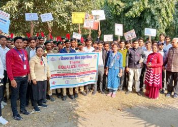 विश्व एड्स दिवस के उपलक्ष में विलेज डेवलपमेंट सोसाइटी ने अंबुजा सीमेंट फाउंडेशन मैं प्रशिक्षण ले रहे विद्यार्थियों के साथ मनाया जागरूकता सत्र