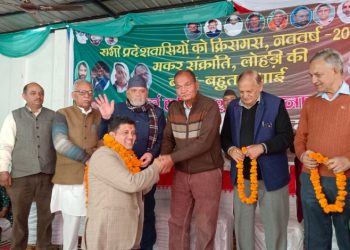 सैकड़ों समर्थकों के साथ राजेंद्र पंत यूकेडी में शामिल