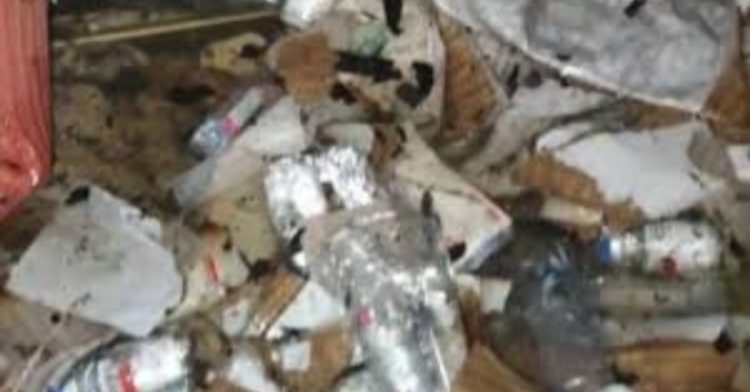 बड़ी खबर:स्वास्थ्य विभाग के अधिकारियों ने लाखों रुपए की सरकारी दवाइयां जलाकर की खाक