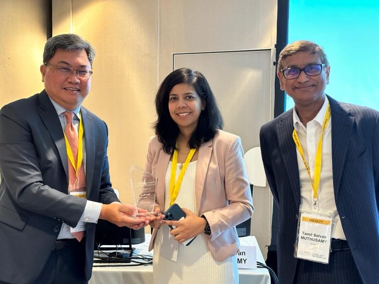 श्री महंत इन्दिरेश अस्पताल की काॅर्डियोलाॅजिस्ट डाॅ रिचा शर्मा को सिंगापुर में मिला बेस्ट क्लिनिकल केस पुरस्कार