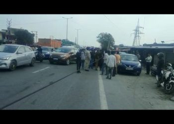 बड़ी खबर: हरिद्वार राष्ट्रीय राजमार्ग पर हाईटेंशन लाइन की तार गिरने से घबराए लोग