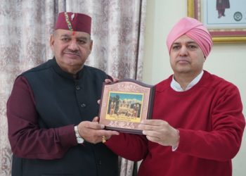 बड़ी खबर: कृषि एवम् उद्यान मंत्री गणेश जोशी ने श्री दरबार साहिब में टेका मत्था।आर. मीनाक्षी सुंदरम को फोन पर दिए ये निर्देश