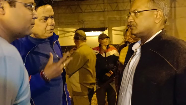 बड़ी खबर: एमडी ने किया चीनी मिल का औचक निरीक्षण। व्यवस्था देख ईडी के कार्यो कि करी खूब प्रशंसा