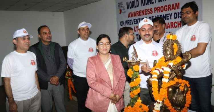 श्री महंत इन्दिरेश अस्पताल के नेफ्रोलॉजी विभाग द्वारा मनाया गया विश्व किडनी दिवस