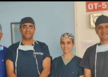 इंदिरेश अस्पताल में 56 वर्षीय मेरठ निवासी की स्तन कैंसर सर्जरी के बाद प्रत्यारोपण-आधारित स्तन पुनर्निर्माण ने आत्मविश्वास बहाल किया