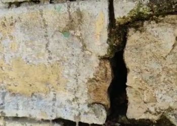 खतरा: जोशीमठ के बाद अब दरकने लगा बागेश्वर का कांडा भूमि। पड़ी लंबी लंबी दरारे