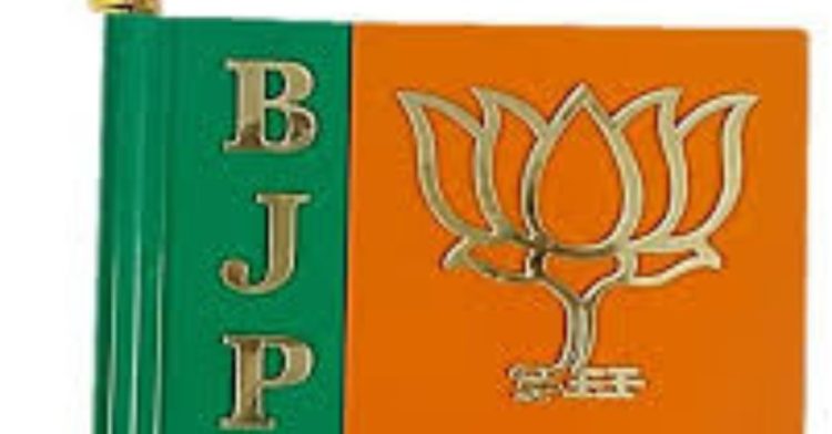 बिग ब्रेकिंग: मुख्यमंत्री के करीबी पूर्व दर्जा राज्यमंत्री और भाजपा कार्यकर्ता के बीच झड़प। मचा हड़कंप