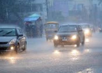 Weather update: मौसम विभाग ने इन जिलों में बारिश का येलो और ऑरेंज अलर्ट किया जारी