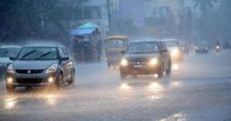 Weather update: मौसम विभाग ने इन जिलों में बारिश का येलो और ऑरेंज अलर्ट किया जारी