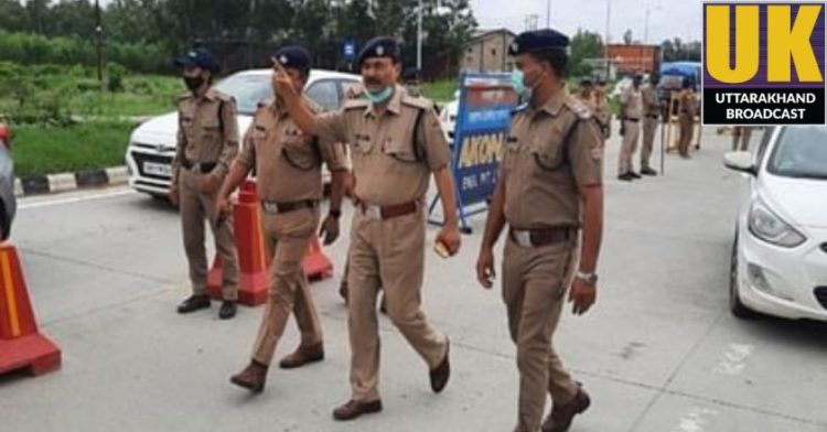 बड़ी खबर: यहां पर बाइक सवार युवकों ने घर पर की फायरिंग।मची भगदड़