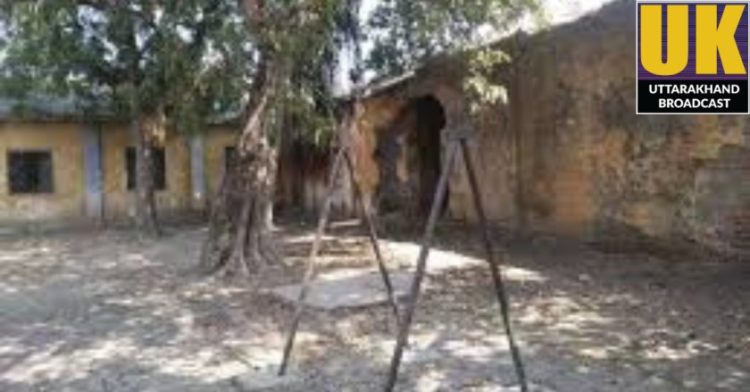 बड़ी खबर: सरकारी स्कूलों की हालत जर्जर, करोड़ों खर्च करने के बाद भी गोद लेने की हालात