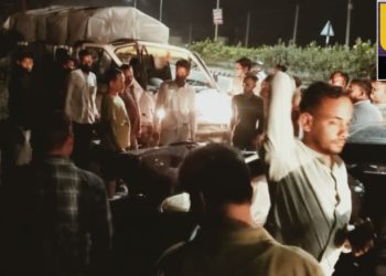 ब्रेकिंग: तीन वाहनों की आपस में भिड़ंत।बाल बाल टला बड़ा हादसा