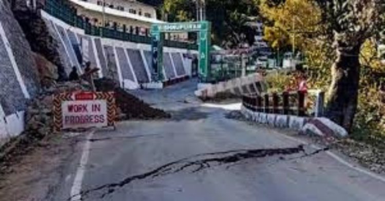 बड़ी खबर: आज जोशीमठ के मुद्दे पर बैठक।भूधंसाव प्रभावित क्षेत्र के लोगों को शीघ्र मिल सकती है राहत