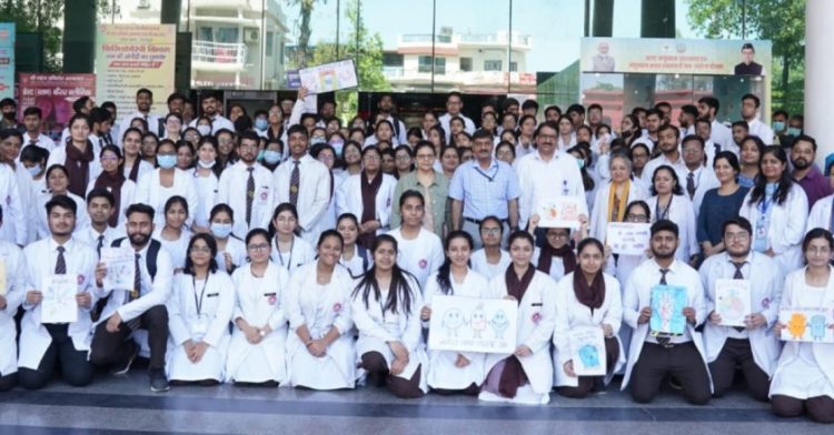 श्री महंत इन्दिरेश अस्पताल में मनाया गया वर्ल्ड हैंड हाइजिन डे