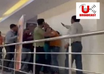 वायरल वीडियो: सीएम के कार्यक्रम में एक महिला और एक युवक के साथ भाजपा कार्यकर्ताओं ने की मारपीट।