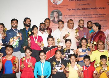 एसजीआरआर विश्वविद्यालय के प्रागंण से  विश्वकल्याण के लिए बही योगधारा