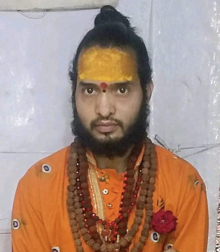 ज्योतिष: अपनी राशि के अनुसार पहने यह रत्न, मिलेगी हर समस्याओं से मुक्ति