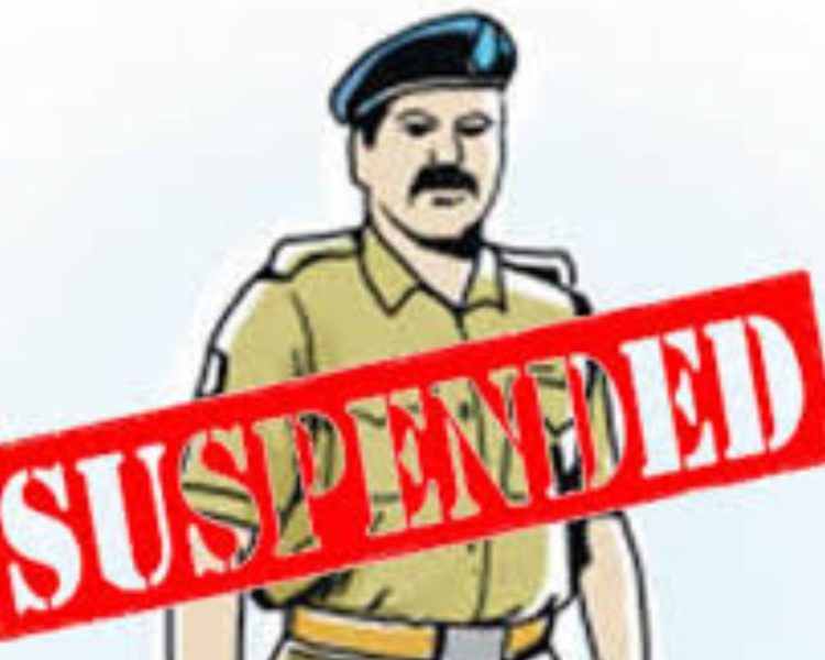 अपराध: दरोगा को पीड़ित महिला से हमबिस्तर होने की डिमांड पड़ी महंगी, हुआ सस्पेंड