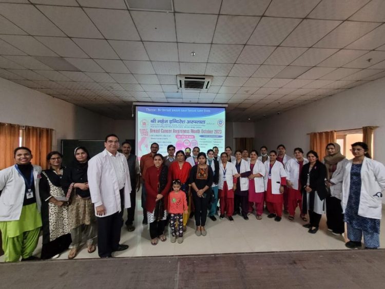 श्री महंत इंदिरेश अस्पताल में कैंसर के कारकों और बचाव पर विशेषज्ञों ने दी जानकारी