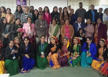 पूर्व छात्र सम्मेलन में जुटे 100 छात्र छात्राएं, बोले आज जो हैं श्री गुरु राम राय विश्वविद्यालय की शिक्षा के ही कारण है