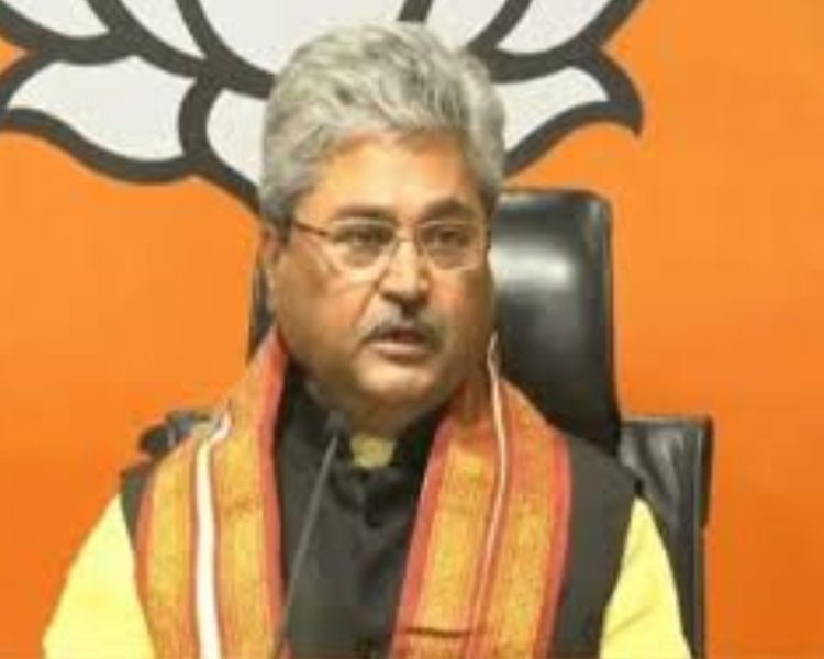 बिग ब्रेकिंग : दुष्यंत कुमार गौतम बने भाजपा प्रदेश प्रभारी