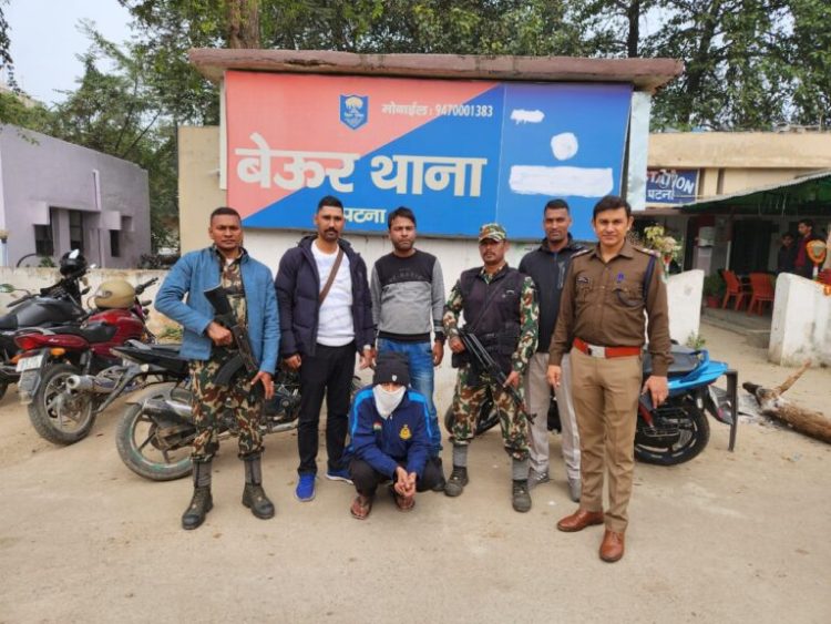 बड़ी खबर : यहां बनी रिलायंस ज्वेल्स में 14 करोड़ रुपये से अधिक की डकैती की योजना,मास्टरमाइंड गिरफ्तार