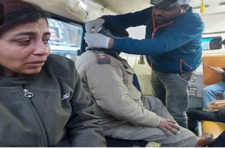 बड़ी खबर : हल्द्वानी हिंसा में चार लोगों की मौत, पूरे शहर में कर्फ्यू