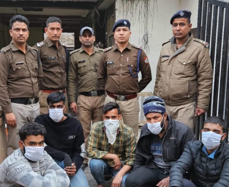 हल्द्वानी हिंसा :-अब 68 हुई गिरफ्तार उपद्रवियों की संख्या,आज अवैध हथियार,जिंदा कारतूस और पेट्रोल के साथ 10 और गिरफ्तार