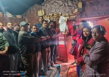 सरकार पर नहीं रहा जनता का विश्वास :-गोलज्यू देवता के दरबार में पहुंच रही न्याय की अर्जियां