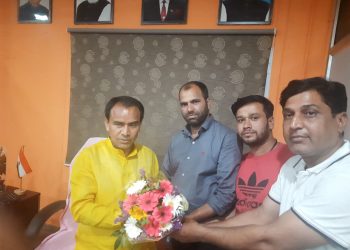 शिक्षा मंत्री से मिला शासकीय विद्यालय में कार्यरत मानदेय प्राप्त पीटीए शिक्षकों का शिष्टमंडल