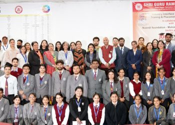 एसजीआरआर विश्वविद्यालय के रोजगार मेले में छात्र-छात्राओं को मिले लाखों के जाॅब ऑफर