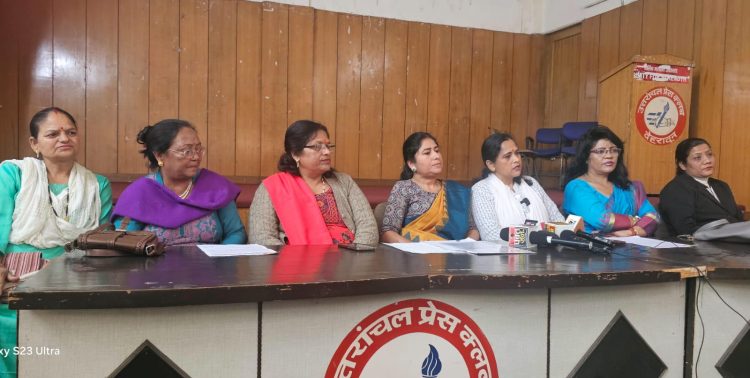 बिग ब्रेकिंग : राष्ट्रवादी रीजनल पार्टी ने की मंत्री की बर्खास्तगी की मांग