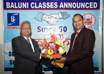 एसजीआरआर के 50 विद्यार्थियों को  बलूनी क्लासेज़ कराया मेडिकल की फ्री कोचिंग