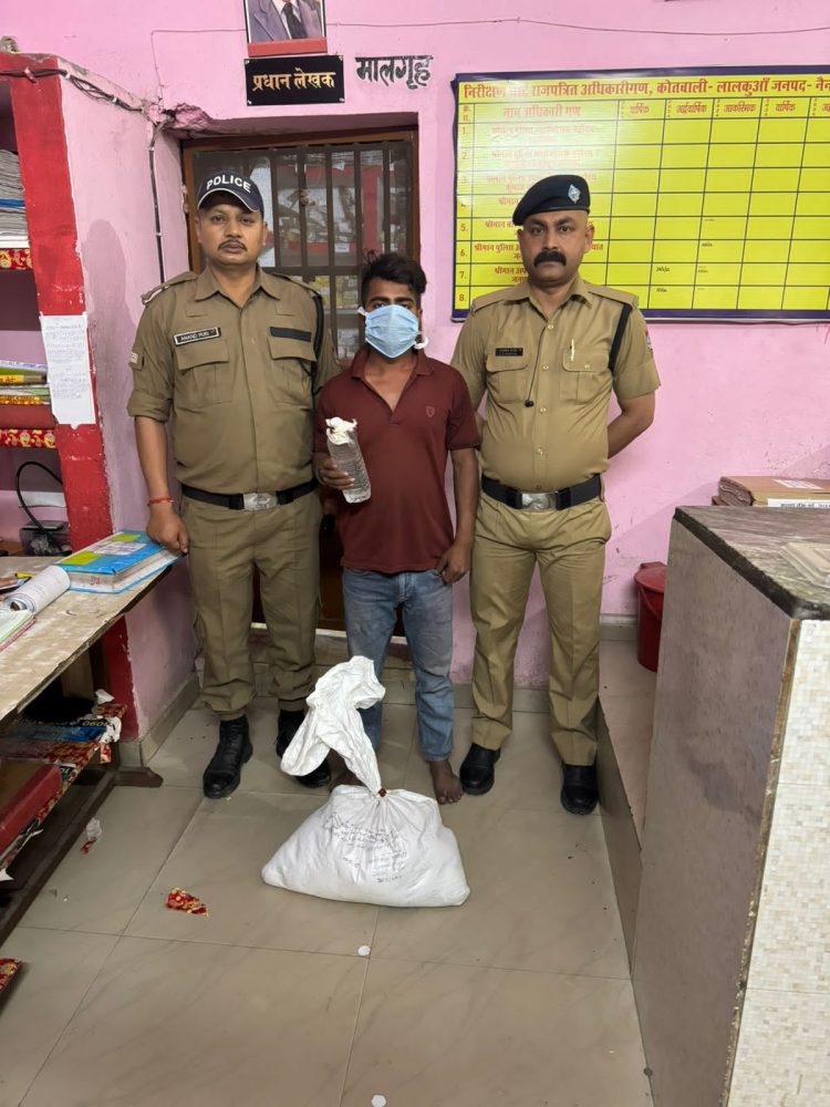 नैनीताल पुलिस की बड़ी कार्यवाही,06 नशे के तस्करों की हुई गिरफ्तारी, अवैध शराब बरामद