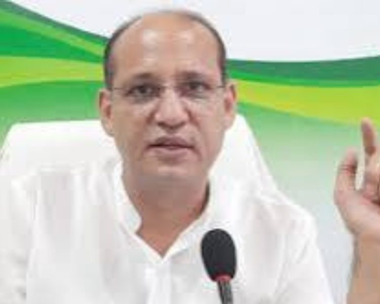 मतदाताओं का इस्तेमाल सिर्फ़ सत्ता के लिए करती भाजपा,बिजली के बढ़े दाम इसका प्रमाण -दीपक बलुटिया